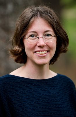 Headshot of Dr. Connolly.